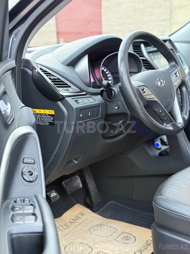 Hyundai Santa Fe-9