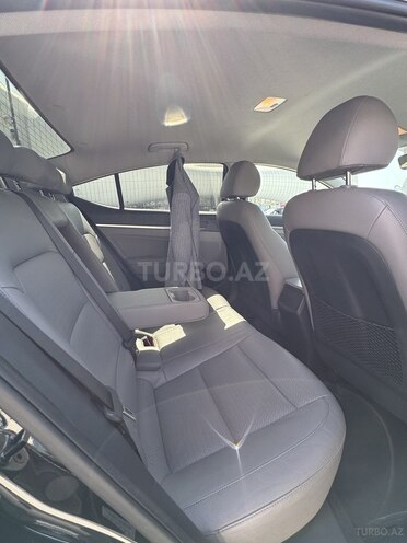 Hyundai Elantra 2018, 73,500 km - 1.6 l - Bakı