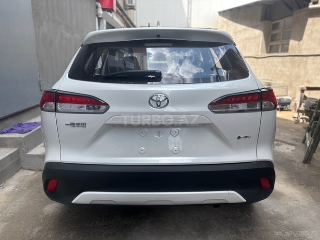 Toyota Corolla Cross 2025, 0 km - 2.0 л - Bakı