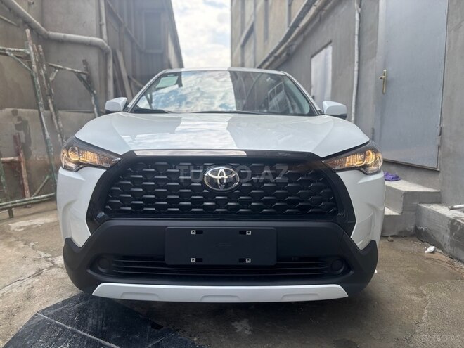 Toyota Corolla Cross 2025, 0 km - 2.0 л - Bakı
