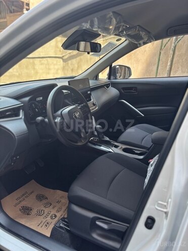 Toyota Corolla Cross 2025, 0 km - 2.0 л - Bakı