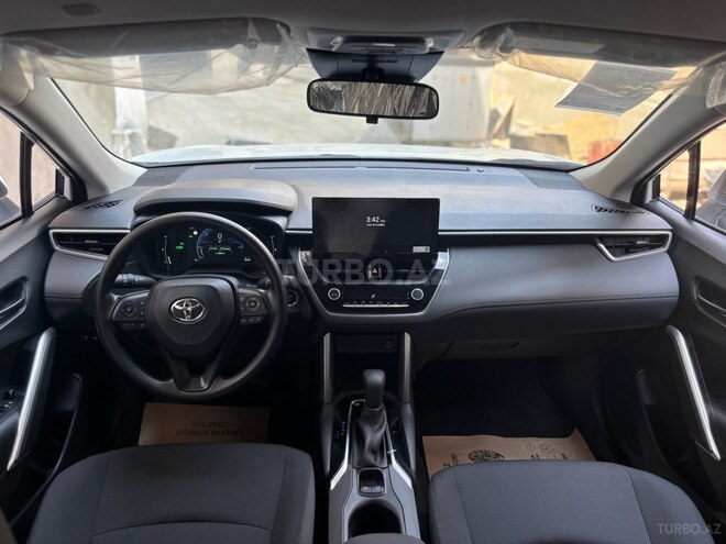 Toyota Corolla Cross 2025, 0 km - 2.0 л - Bakı