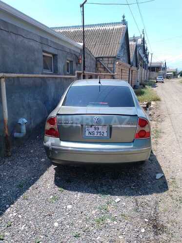 Volkswagen Passat 2001, 275,744 km - 1.8 l - Goranboy