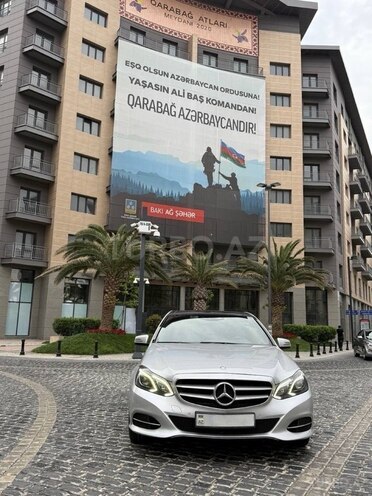 Mercedes E 250 2014, 284,000 km - 2.2 l - Bakı