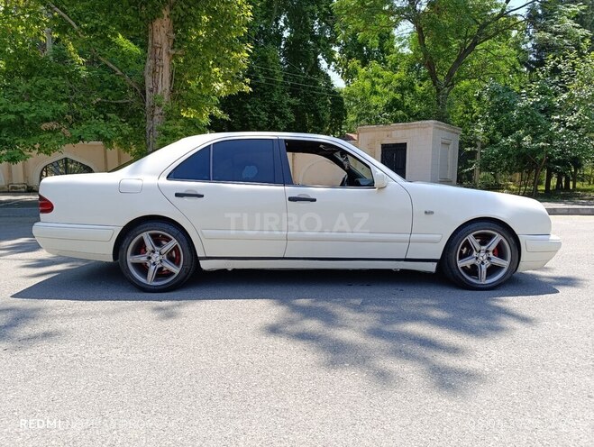 Mercedes E 220 d 1998, 888,888 km - 2.2 л - Mingəçevir