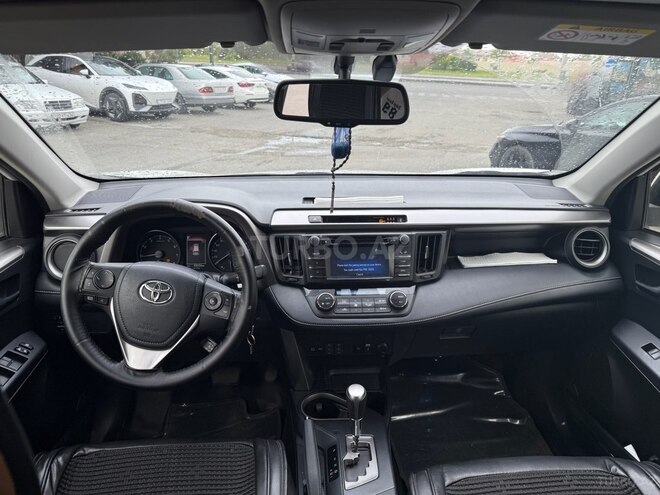 Toyota RAV4 2018, 33,333 km - 2.0 l - Bakı