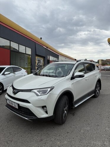 Toyota RAV4 2018, 33,333 km - 2.0 l - Bakı