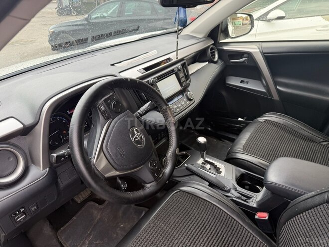 Toyota RAV4 2018, 33,333 km - 2.0 l - Bakı