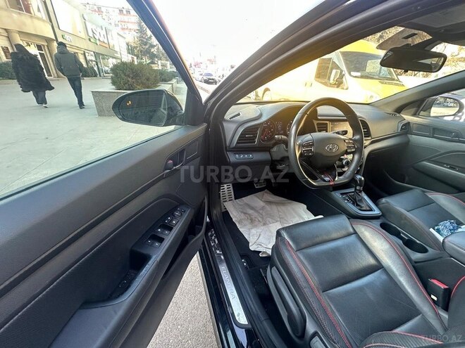 Hyundai Elantra 2019, 108,300 km - 1.6 l - Bakı