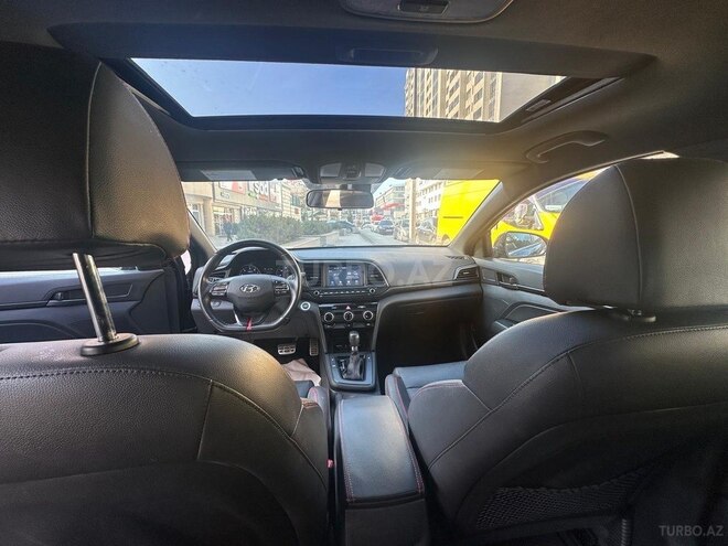 Hyundai Elantra 2019, 108,300 km - 1.6 l - Bakı