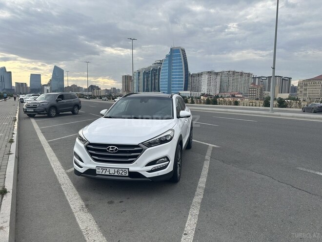Hyundai Tucson 2015, 203,000 km - 2.0 l - Bakı