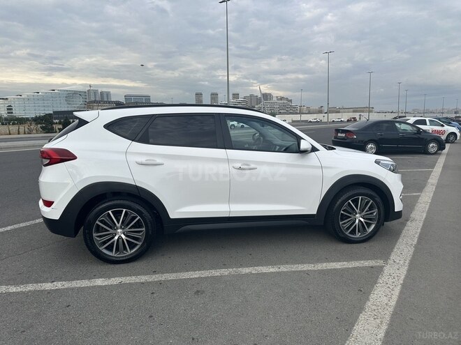 Hyundai Tucson 2015, 203,000 km - 2.0 l - Bakı