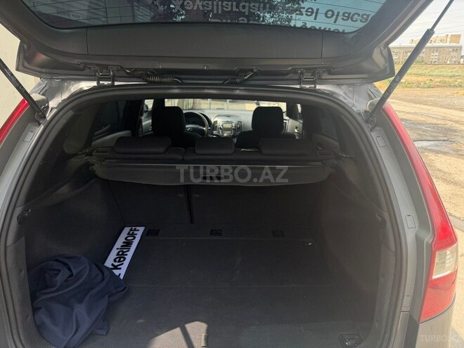 Hyundai i30 2008, 234,000 km - 1.6 л - Şirvan