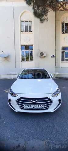 Hyundai Avante 2018, 250,000 km - 1.6 л - Bakı