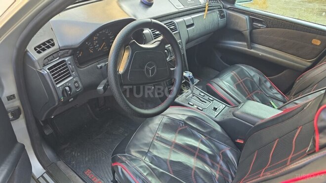 Mercedes E 250 1996, 650,000 km - 2.5 l - Bakı