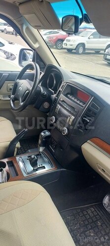 Mitsubishi Pajero 2007, 225,000 km - 3.0 l - Bakı