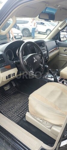 Mitsubishi Pajero 2007, 225,000 km - 3.0 l - Bakı