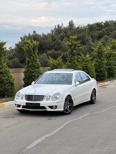 Mercedes E 320 2004, 242,000 km - 3.2 l - Bakı