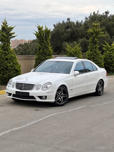 Mercedes E 320 2004, 242,000 km - 3.2 l - Bakı
