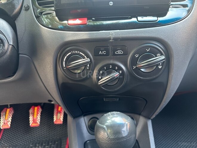 Kia Rio 2010, 287,026 km - 1.4 l - Gəncə