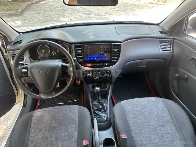 Kia Rio 2010, 287,026 km - 1.4 l - Gəncə