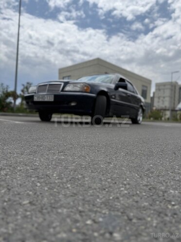 Mercedes C 180 1999, 370,000 km - 1.8 l - Bakı