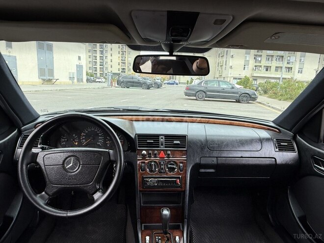 Mercedes C 180 1999, 370,000 km - 1.8 l - Bakı