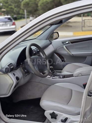 Mercedes C 240 2004, 220,000 km - 2.6 l - Sumqayıt