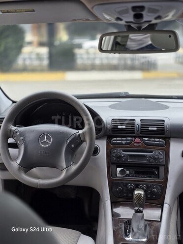 Mercedes C 240 2004, 220,000 km - 2.6 l - Sumqayıt