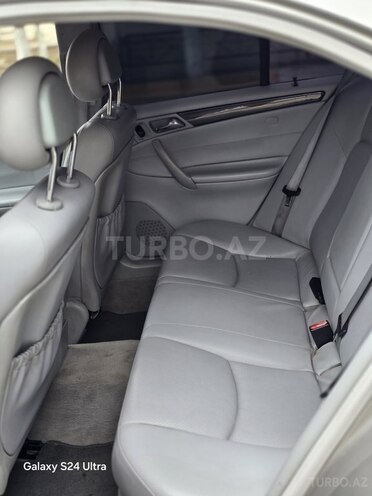 Mercedes C 240 2004, 220,000 km - 2.6 l - Sumqayıt