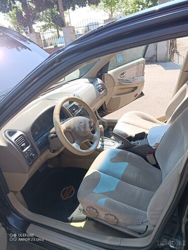 Nissan Maxima-10