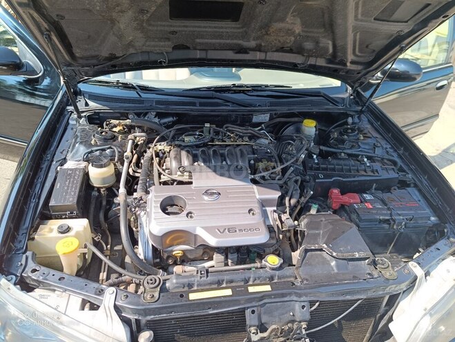 Nissan Maxima-14