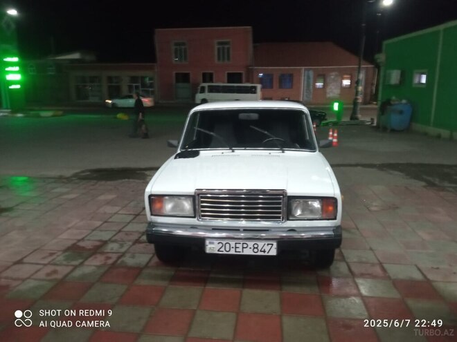 LADA (VAZ) 2107 2011, 99,000 km - 1.6 l - Gəncə