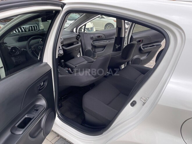 Toyota Aqua 2019, 37,000 km - 1.5 l - Bakı