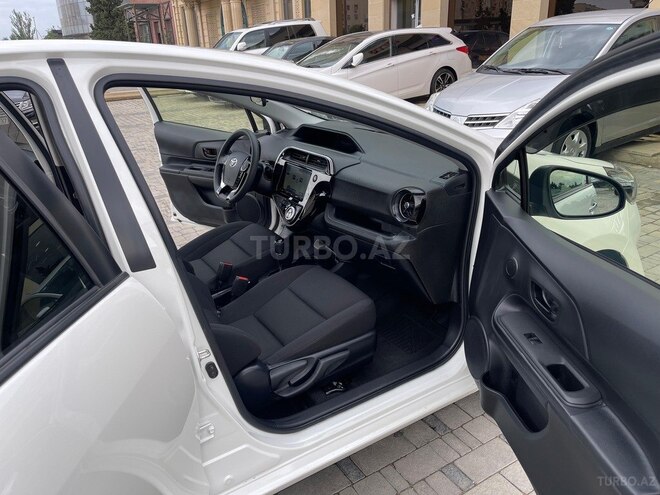 Toyota Aqua 2019, 37,000 km - 1.5 l - Bakı