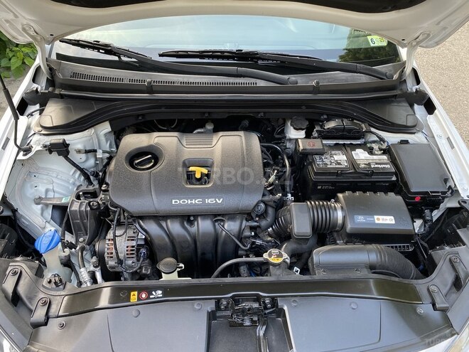 Hyundai Elantra 2017, 99,900 km - 2.0 l - Bakı
