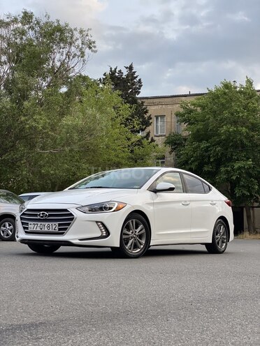 Hyundai Elantra 2017, 99,900 km - 2.0 l - Bakı