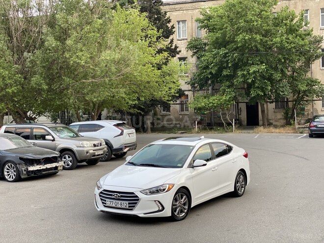 Hyundai Elantra 2017, 99,900 km - 2.0 l - Bakı