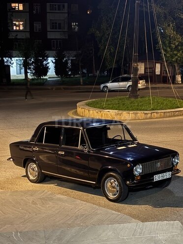 LADA (VAZ) 2101 1981, 40,000 km - 1.2 l - Qusar