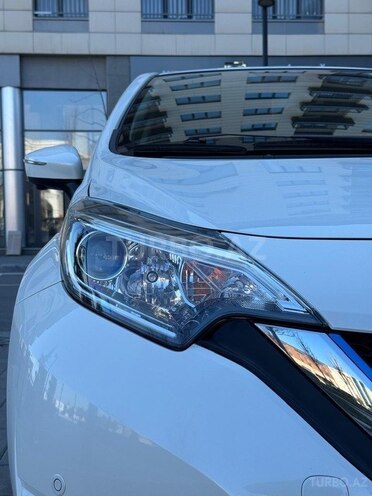 Nissan Note-4