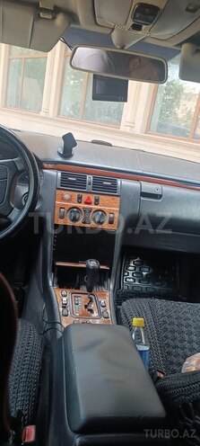 Mercedes C 220 d 1999, 370,233 km - 2.2 л - Gəncə