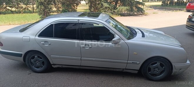Mercedes C 220 d 1999, 370,233 km - 2.2 л - Gəncə