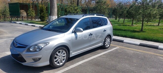 Hyundai i30 2010, 240,100 km - 1.4 л - Xaçmaz