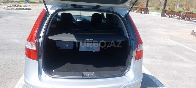 Hyundai i30 2010, 240,100 km - 1.4 л - Xaçmaz