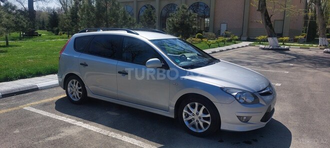 Hyundai i30 2010, 240,100 km - 1.4 л - Xaçmaz