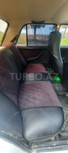 LADA (VAZ) 2107 2002, 95,000 km - 1.6 l - Salyan