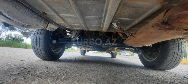LADA (VAZ) 2107 2002, 95,000 km - 1.6 l - Salyan