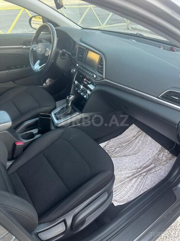 Hyundai Elantra 2019, 57,000 km - 2.0 л - Bakı