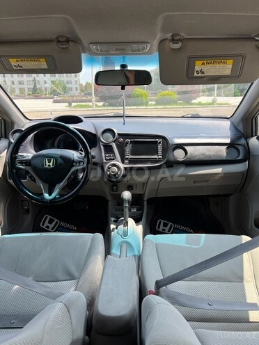 Honda Insight 2010, 250,000 km - 1.3 l - Ucar