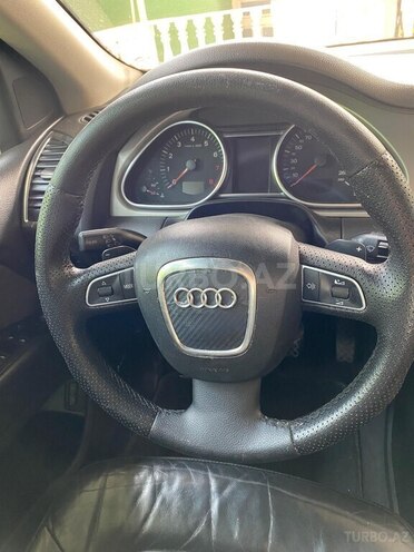 Audi Q7 2008, 283,000 km - 4.2 l - Neftçala
